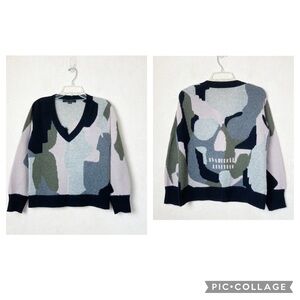Skull Cashmere 100% Cashmere V-Neck Skull Back Pullover Sweater Women Size XS